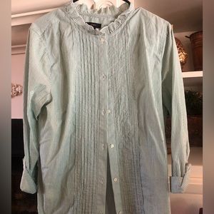 J CREW top with ruffle neck and pleated chest in xl